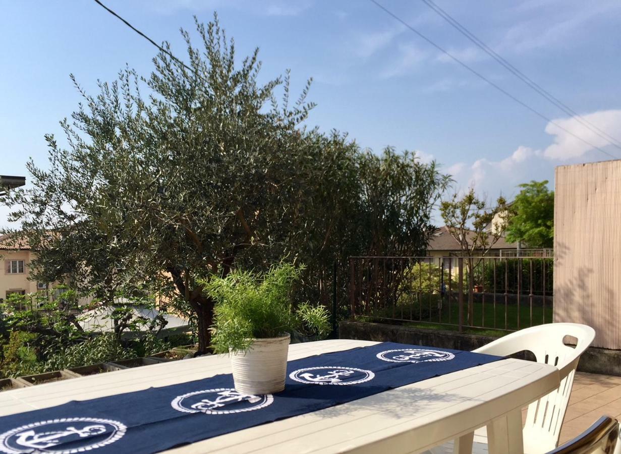 לאזיסה Appartamento L'Ancora מראה חיצוני תמונה